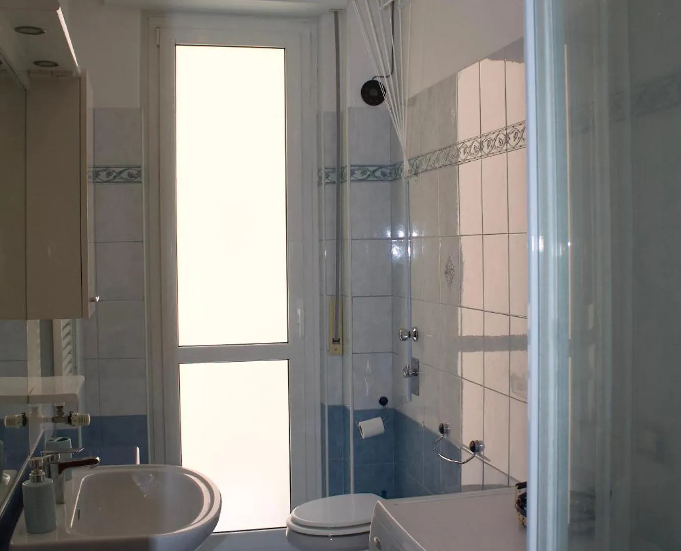 House Bi-Cocchi Apartment Milan