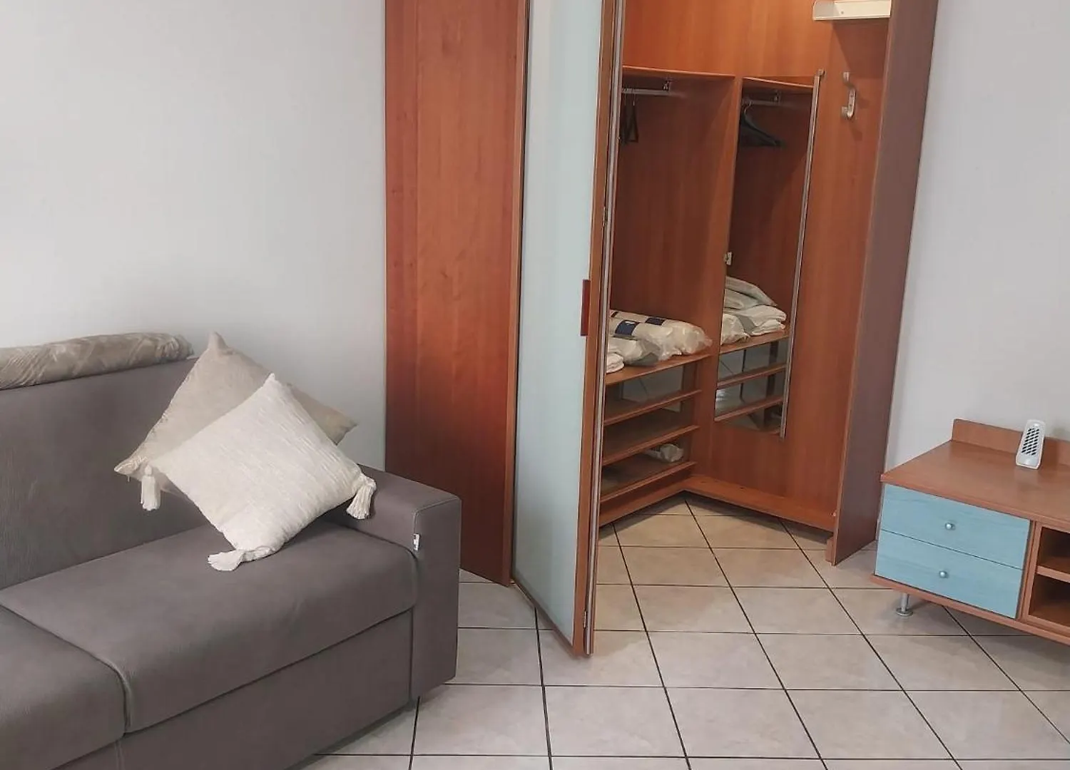 House Bi-Cocchi Apartment Milan